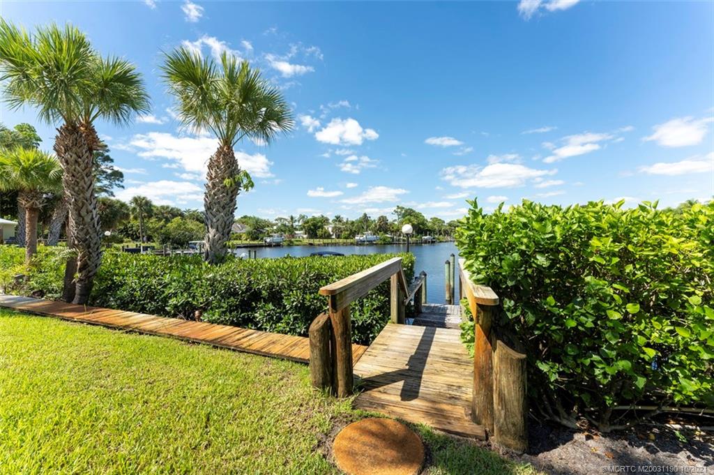 944 Northwest Spruce Ridge Drive, Unit B7 Stuart, FL 34994 - Photo 25 of 28