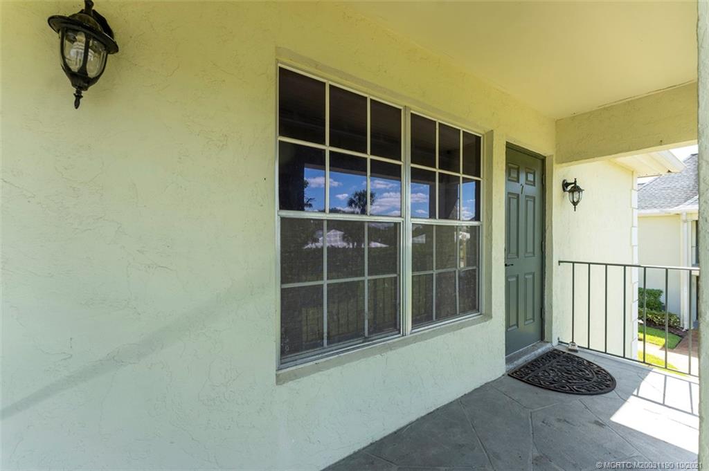 944 Northwest Spruce Ridge Drive, Unit B7 Stuart, FL 34994 - Photo 3 of 28