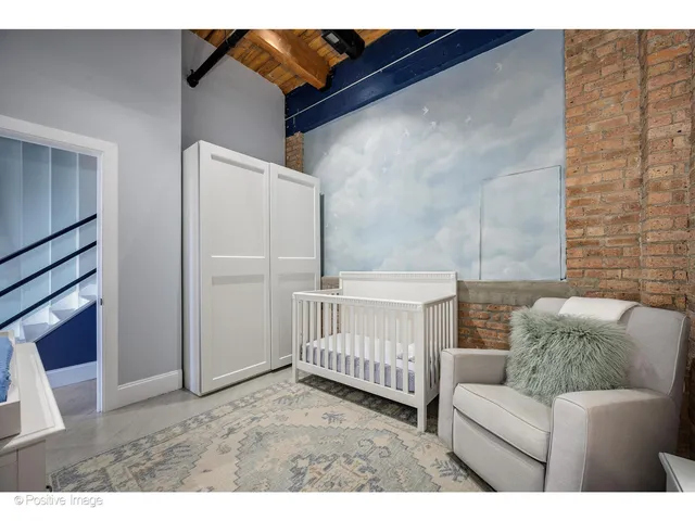 $1,099,000 | 1601 South Indiana Avenue, Unit 503, Chicago, IL 60616