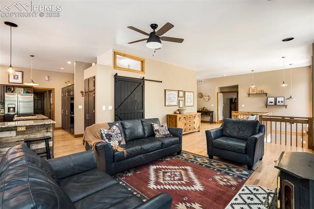 11850 Greentree Road Colorado Springs, CO 80908 - Photo 14 of 50