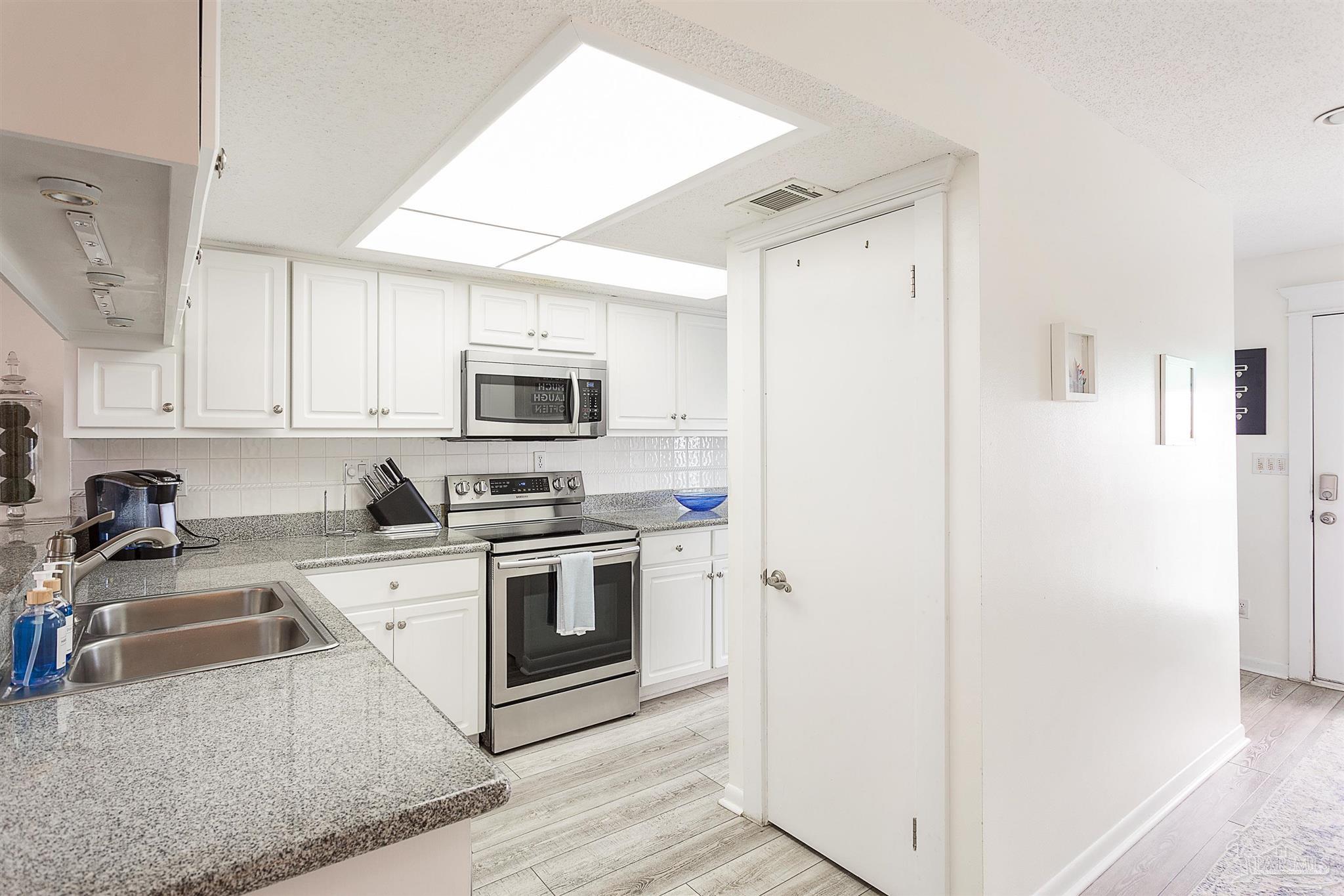 100 Fort Pickens Road, Unit 201 Pensacola Beach, FL 32561 - Photo 5 of 45