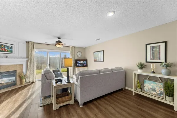 $200,000 | 5521 North Fairmount Avenue, Kansas City, MO 64118