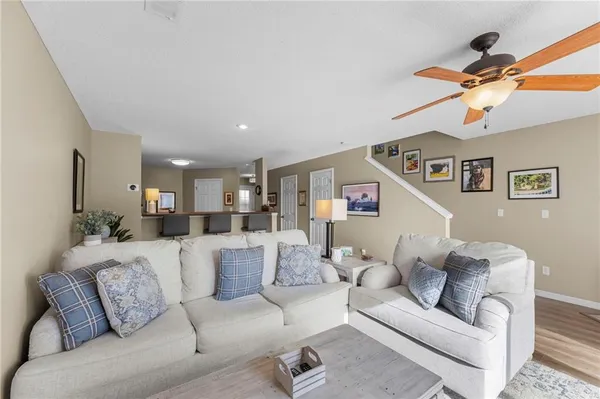 $200,000 | 5521 North Fairmount Avenue, Kansas City, MO 64118