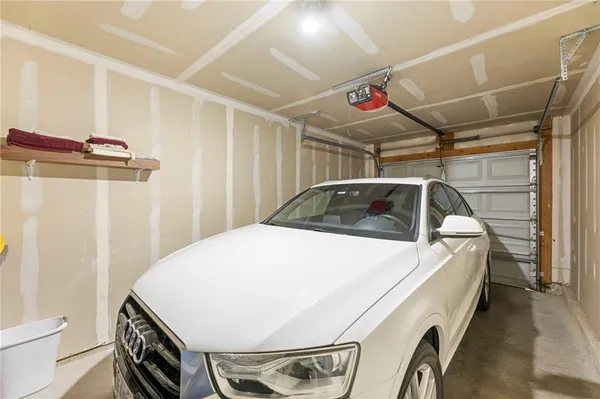 $200,000 | 5521 North Fairmount Avenue, Kansas City, MO 64118