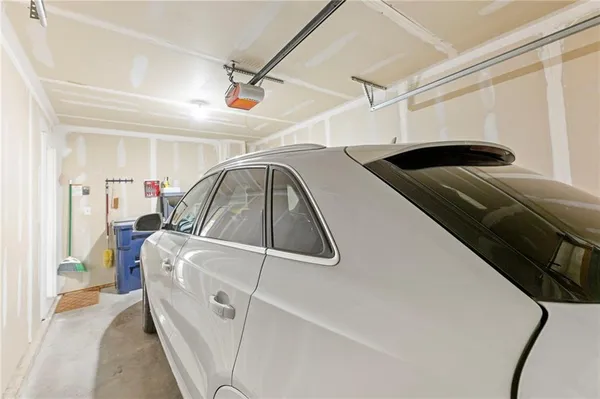 $200,000 | 5521 North Fairmount Avenue, Kansas City, MO 64118