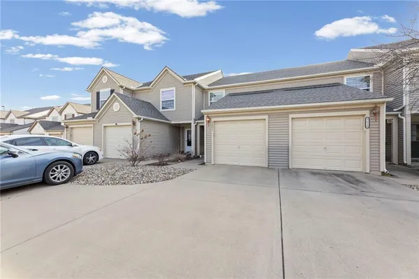 $200,000 | 5521 North Fairmount Avenue, Kansas City, MO 64118