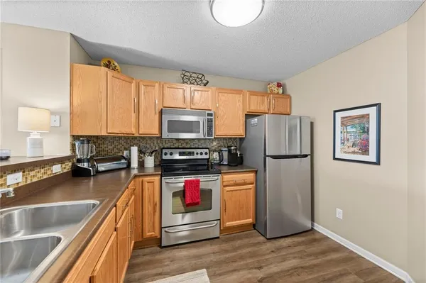 $200,000 | 5521 North Fairmount Avenue, Kansas City, MO 64118