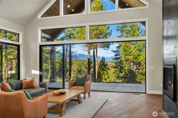 $2,499,900 | 831 Gold Leaf Lane, Cle Elum, WA 98922