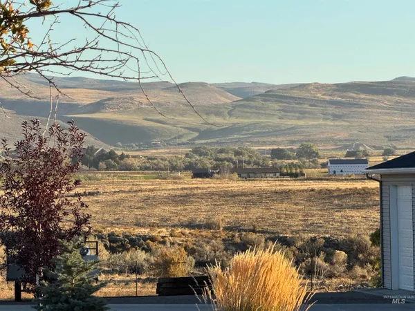 $650,000 | 3474 East 3180 North, Kimberly, ID 83341