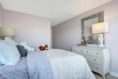 $383,385 | 1916 West Addison Drive, Greenfield, IN 46140