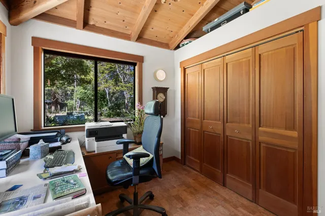 $2,195,000 | 7 Linsdale Lane, Point Reyes Station, CA 94956