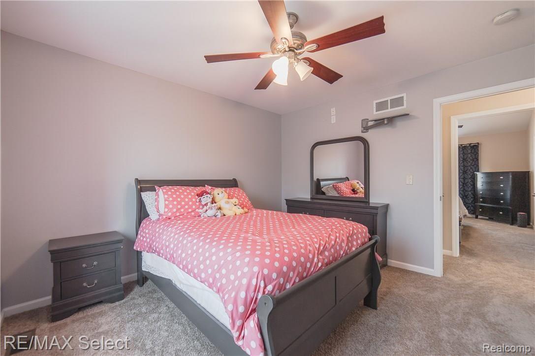 1189 Petts Road Fenton, MI 48430 - Photo 22 of 31 1189 Petts-30.jpg