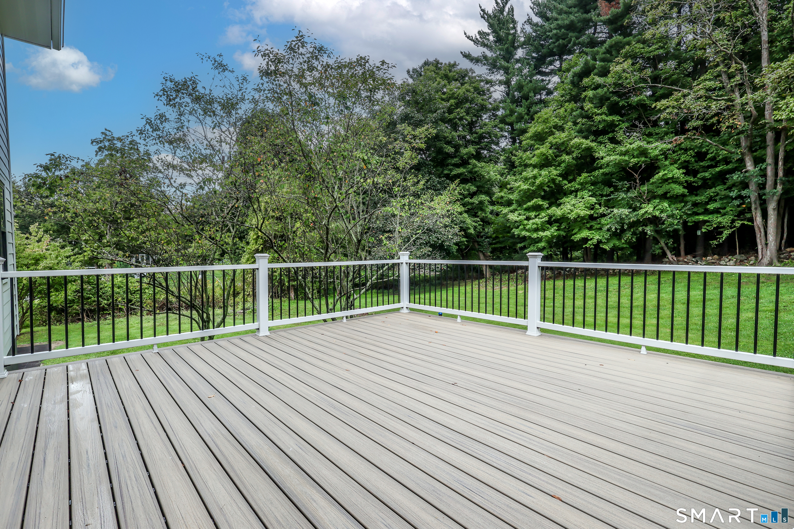 22 Beaver Brook Road Ridgefield, CT 06877 - Photo 19 of 37 Gallery Image 19