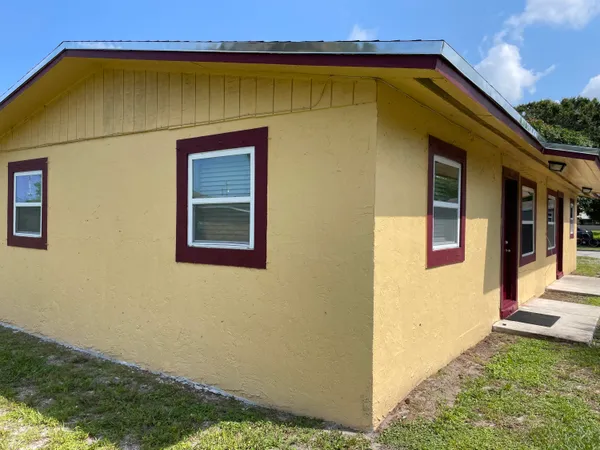 $1,450 | 1312 Edgewood Terrace, Unit B, Fort Pierce, FL 34950