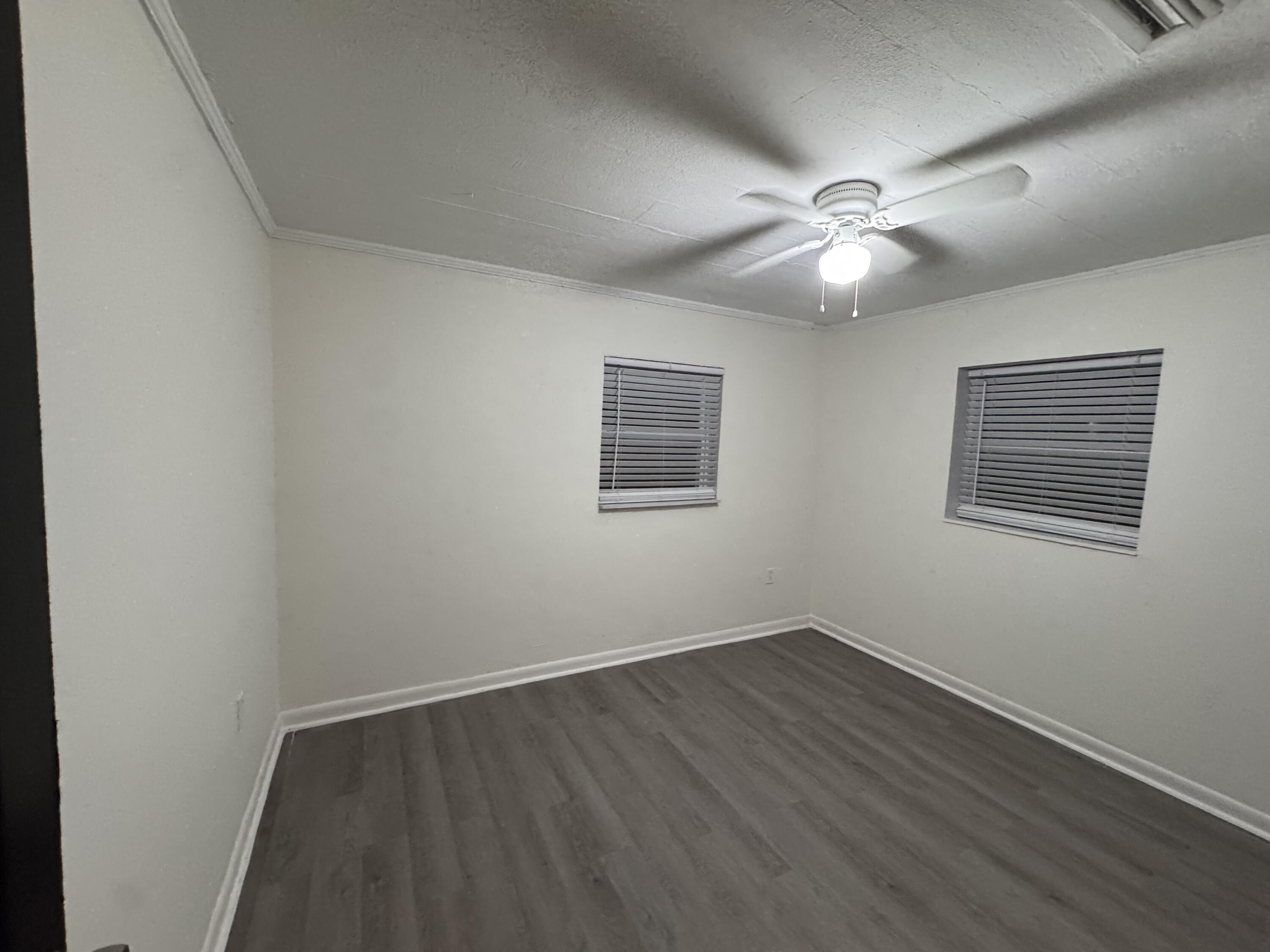1312 Edgewood Terrace, Unit B Fort Pierce, FL 34950 - Photo 9 of 12 IMG_0683
