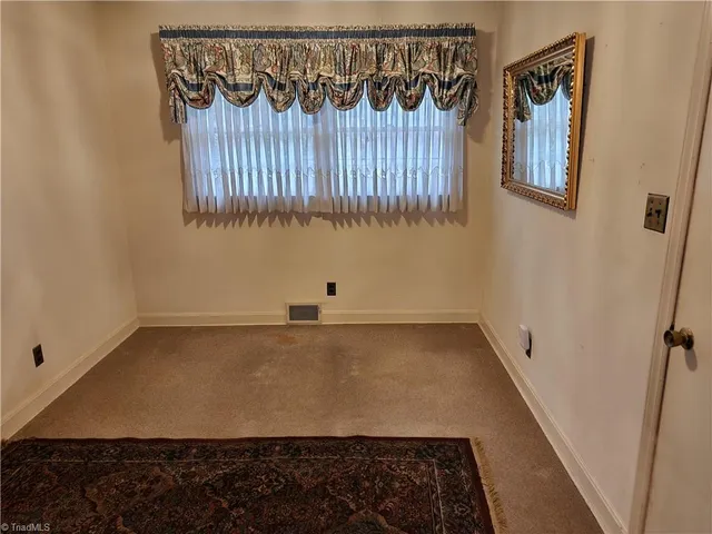 $317,800 | 865 Armory Road, North Wilkesboro, NC 28659