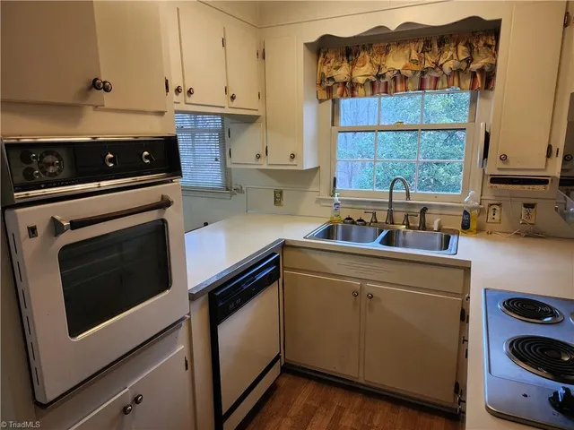 $317,800 | 865 Armory Road, North Wilkesboro, NC 28659