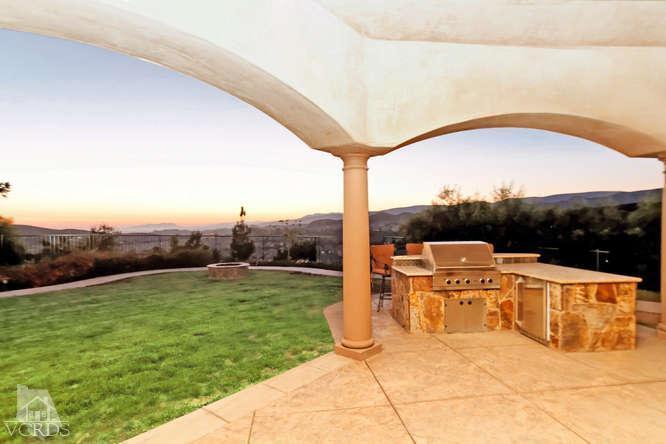 3402 Deep Waters Court Simi Valley, CA 93065 - Photo 38 of 48