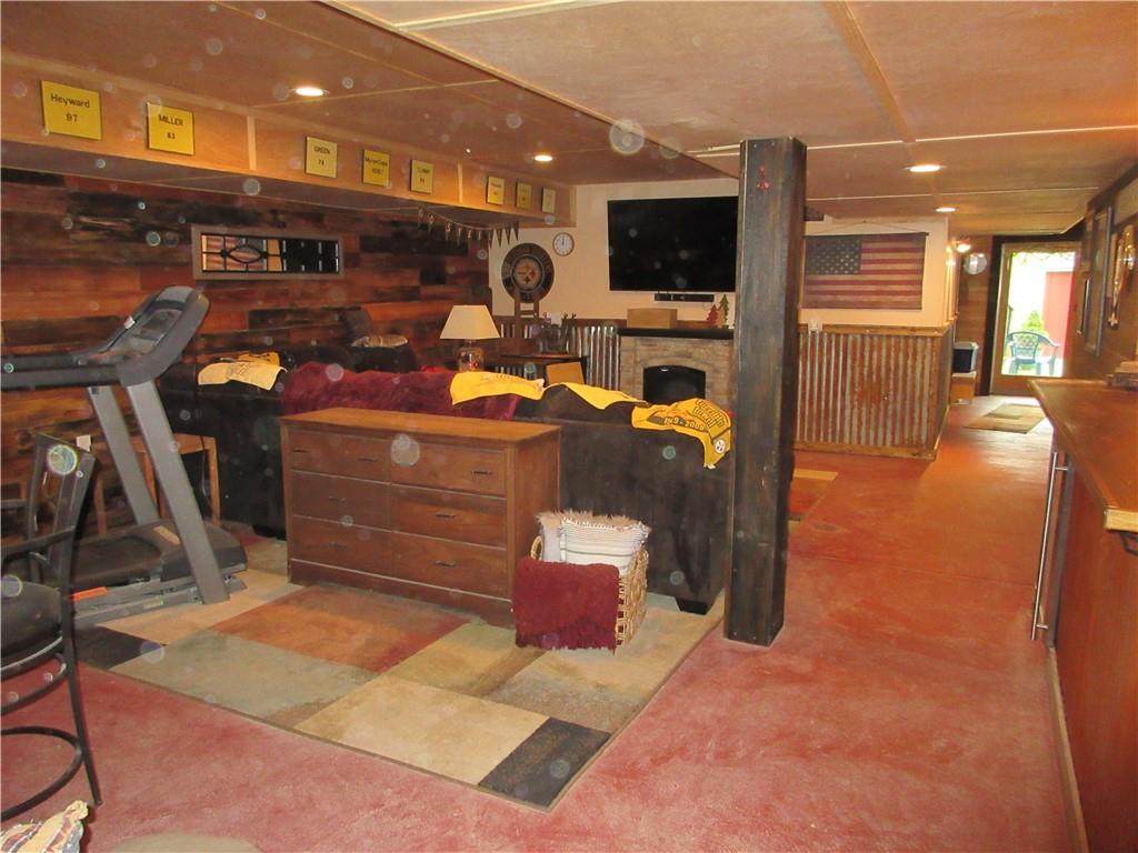 3118 Conway Wallrose Road Baden, PA 15005 - Photo 20 of 24