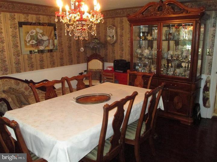 9020 Pine Road Philadelphia, PA 19115 - Photo 12 of 25