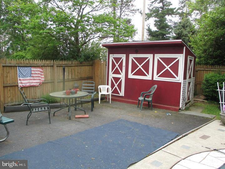 9020 Pine Road Philadelphia, PA 19115 - Photo 20 of 25