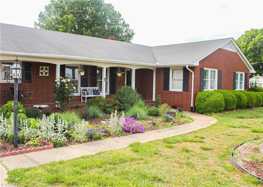 736 Roxboro Road Haw River, NC 27258 - Photo 2 of 18 Gallery Image 2