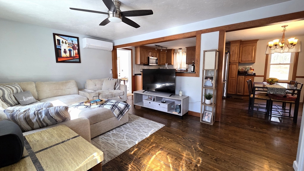 11 Walnut Street Douglas, MA 01516 - Photo 21 of 40