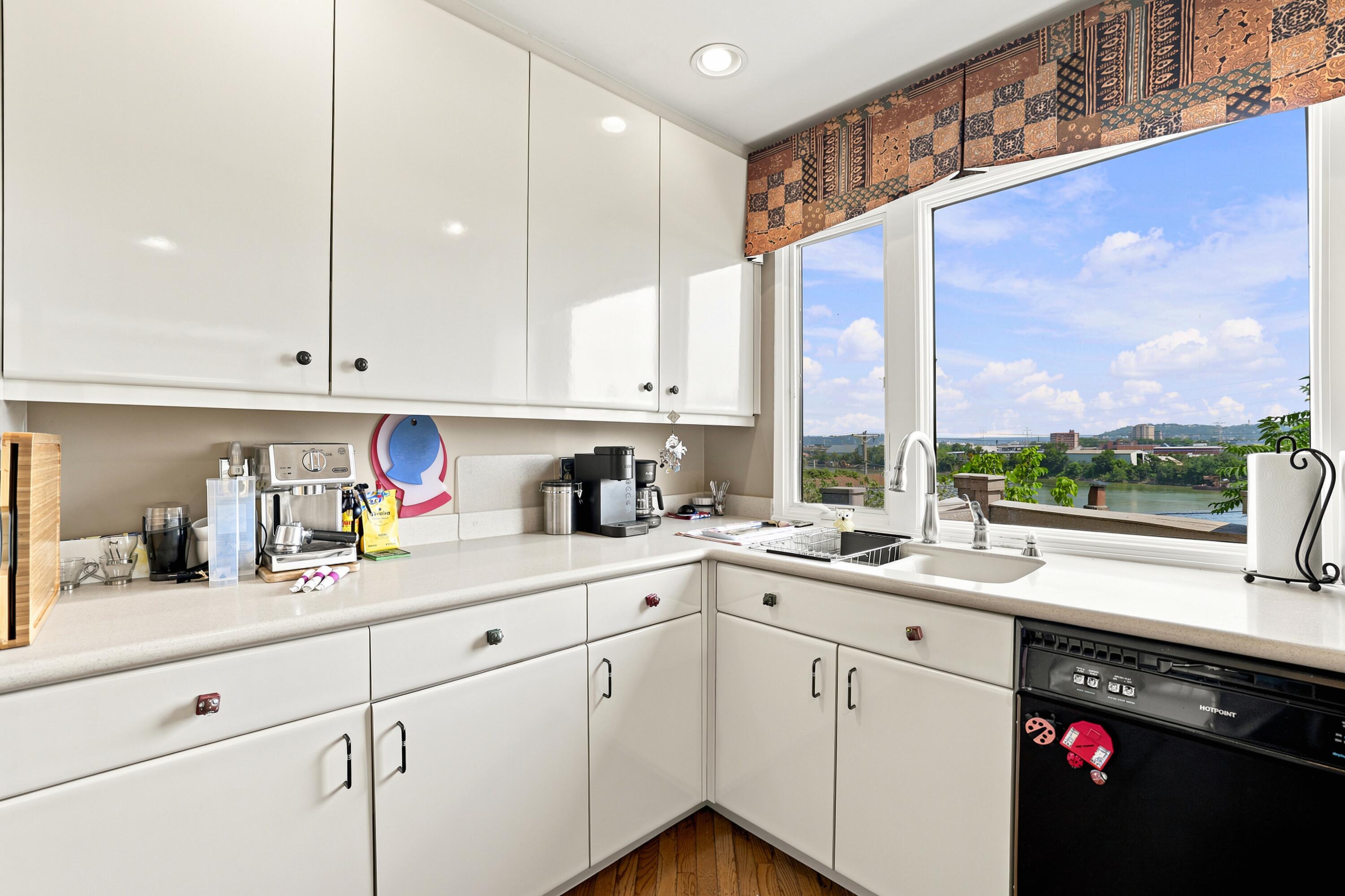 928 Spring Street Covington, KY 41016 - Photo 12 of 40 26-print-_PS_5756