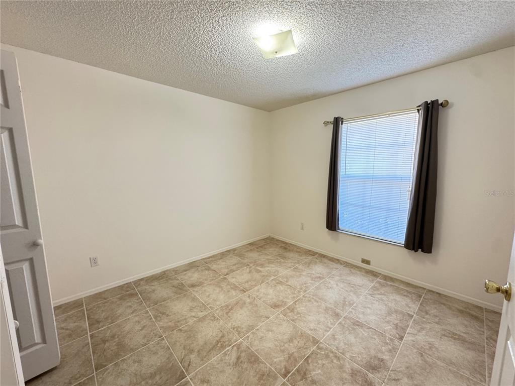 3350 Lake Tiny Circle Orlando, FL 32818 - Photo 20 of 27 a view of an empty room