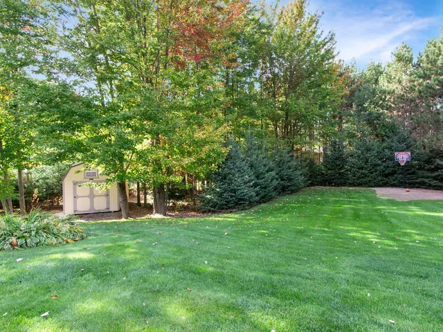 $599,900 | 6705 Elizabeth Lane, Sobieski, WI 54171