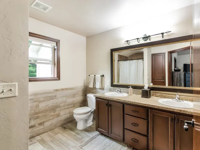 $599,900 | 6705 Elizabeth Lane, Sobieski, WI 54171