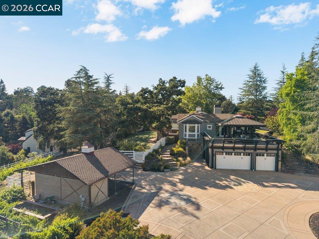 189 Oak Road Alamo, CA 94507 - Photo 81 of 86
