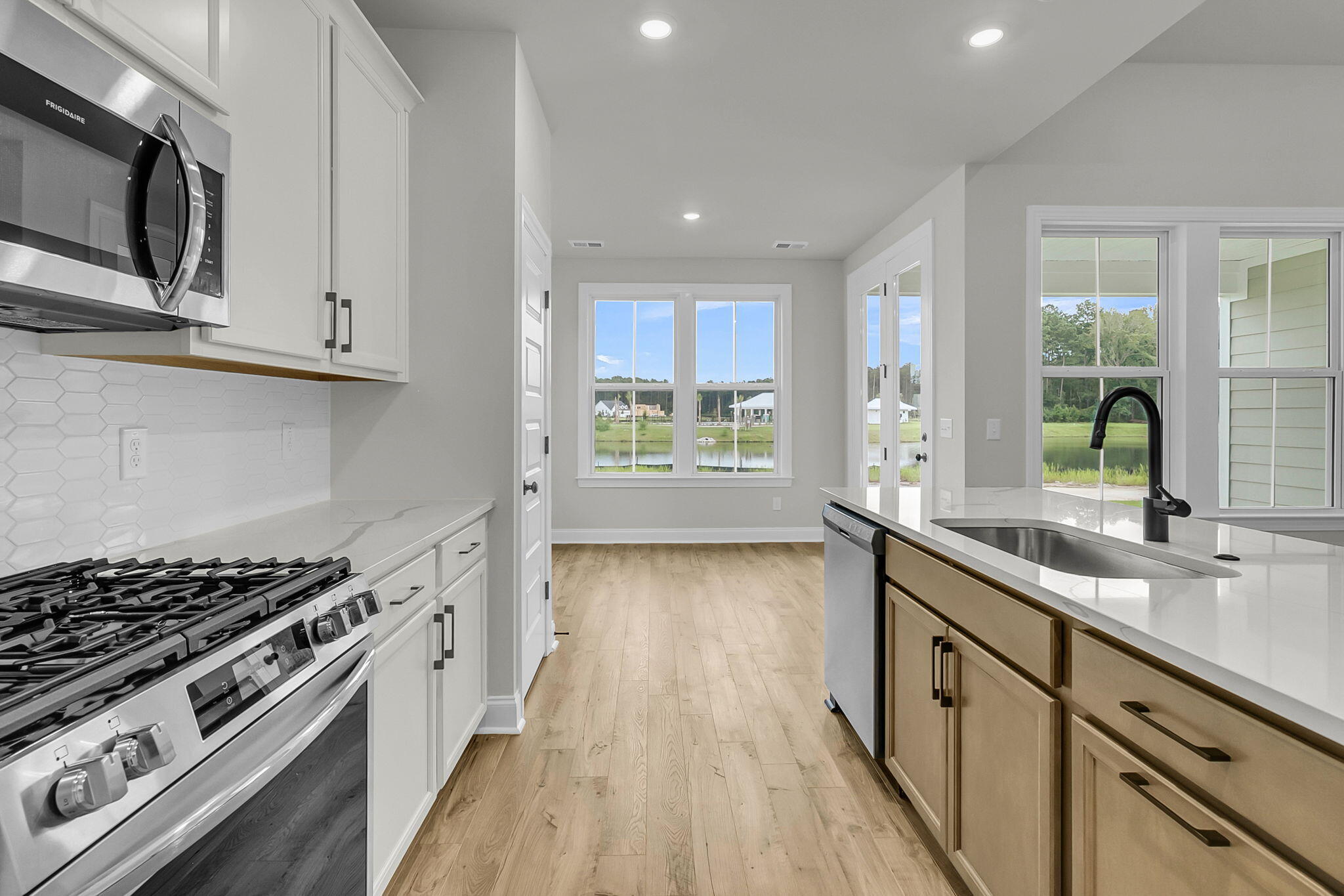 761 Maynard Lane Summerville, SC 29486 - Photo 13 of 45 CREM - 761 Maynard Ln-30