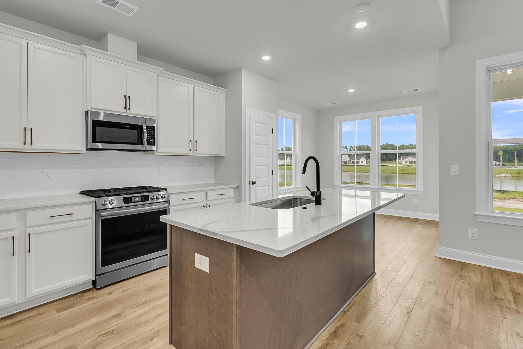 761 Maynard Lane Summerville, SC 29486 - Photo 8 of 45 CREM - 761 Maynard Ln-24