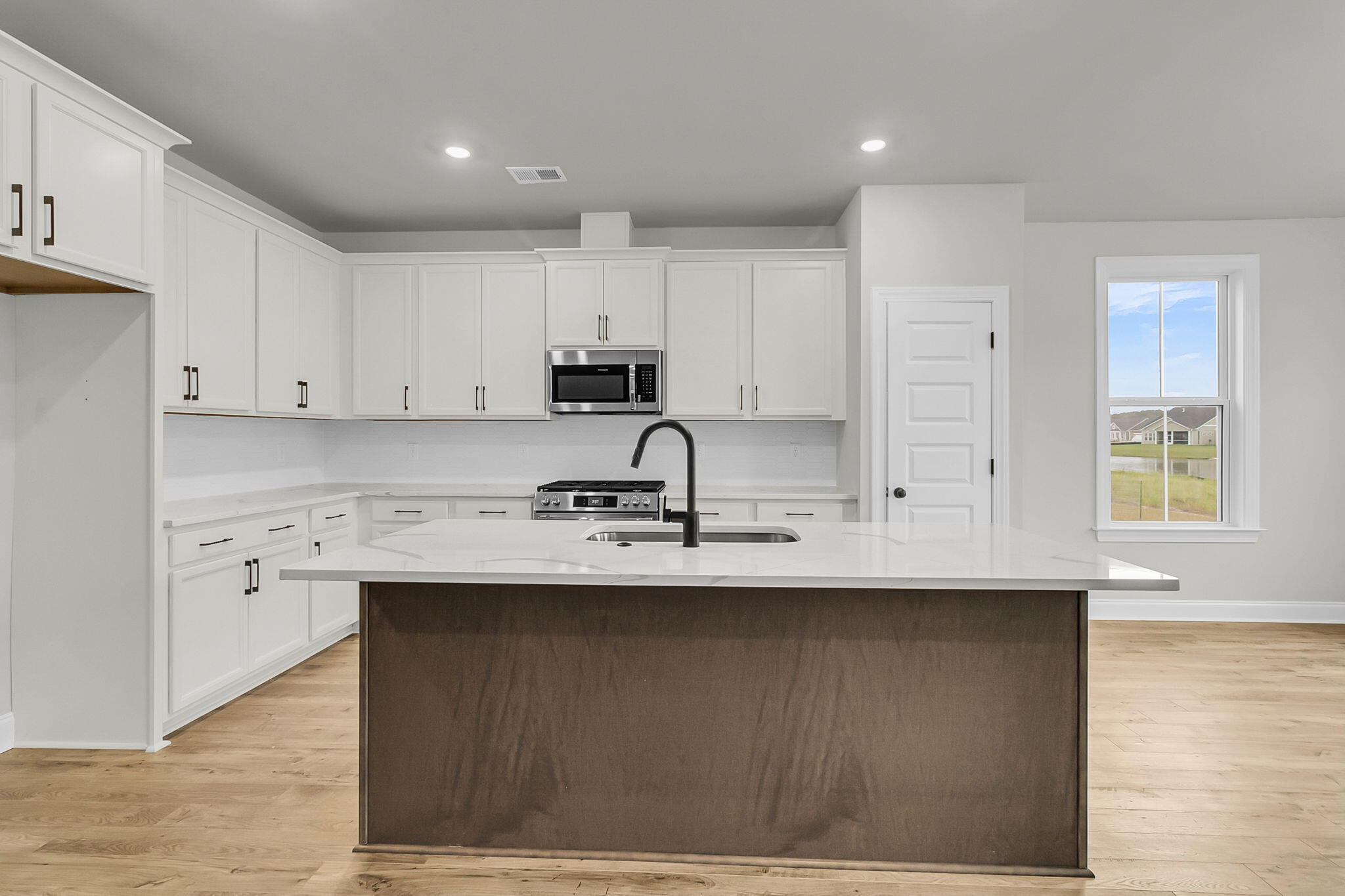 761 Maynard Lane Summerville, SC 29486 - Photo 9 of 45 CREM - 761 Maynard Ln-25