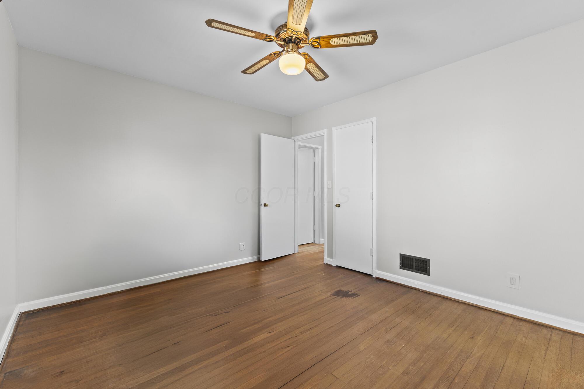 109 South Broadleigh Road Columbus, OH 43209 - Photo 27 of 39 28_cs9a5608