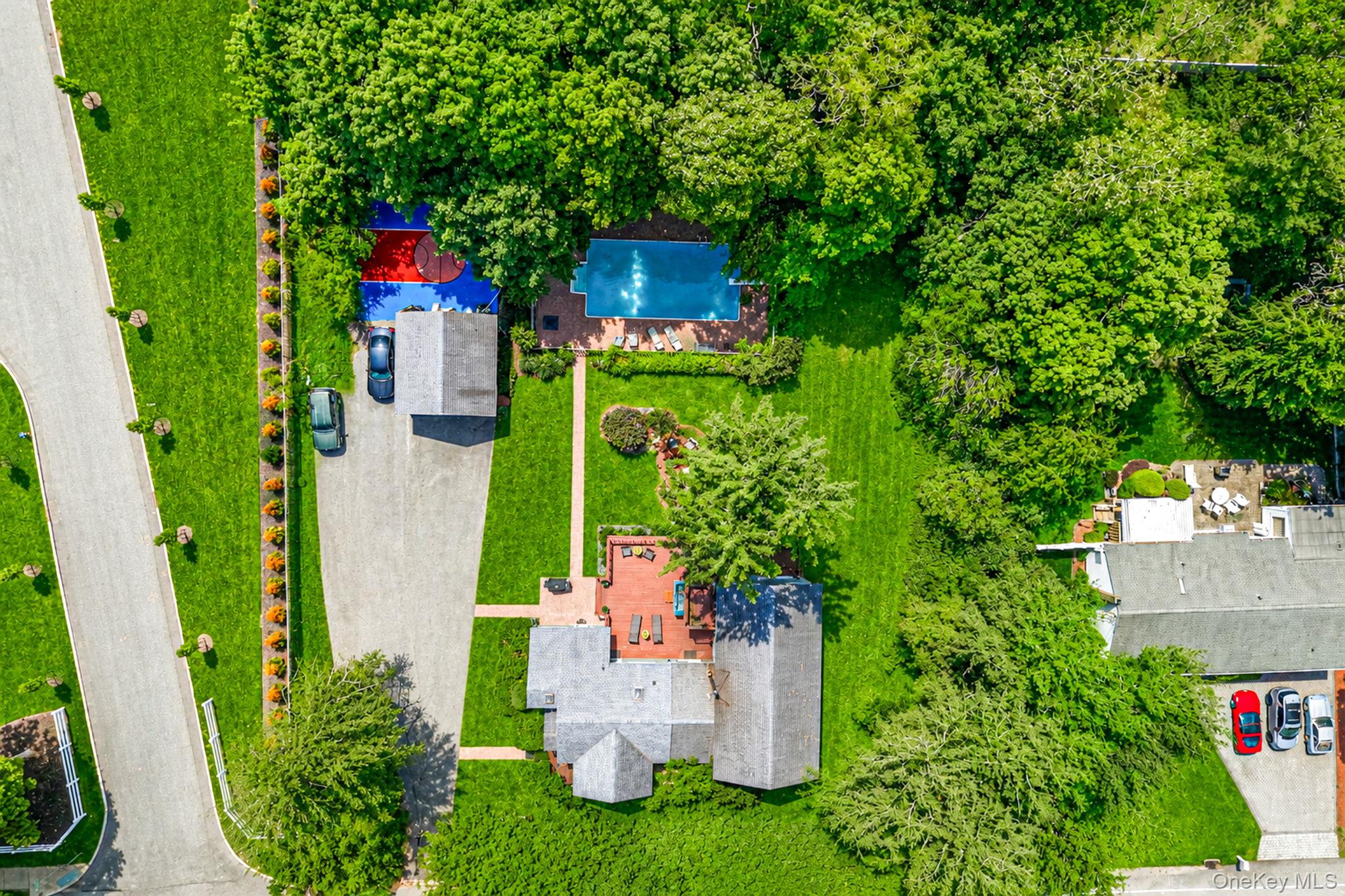612 Blue Point Road Holtsville, NY 11742 - Photo 37 of 47