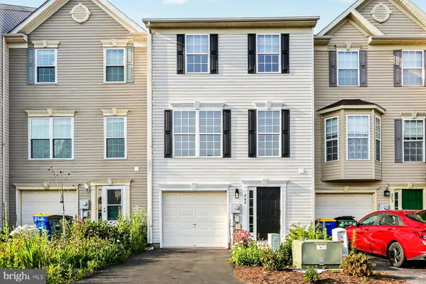 $269,900 | 264 Country Ridge Drive, Red Lion, PA 17356