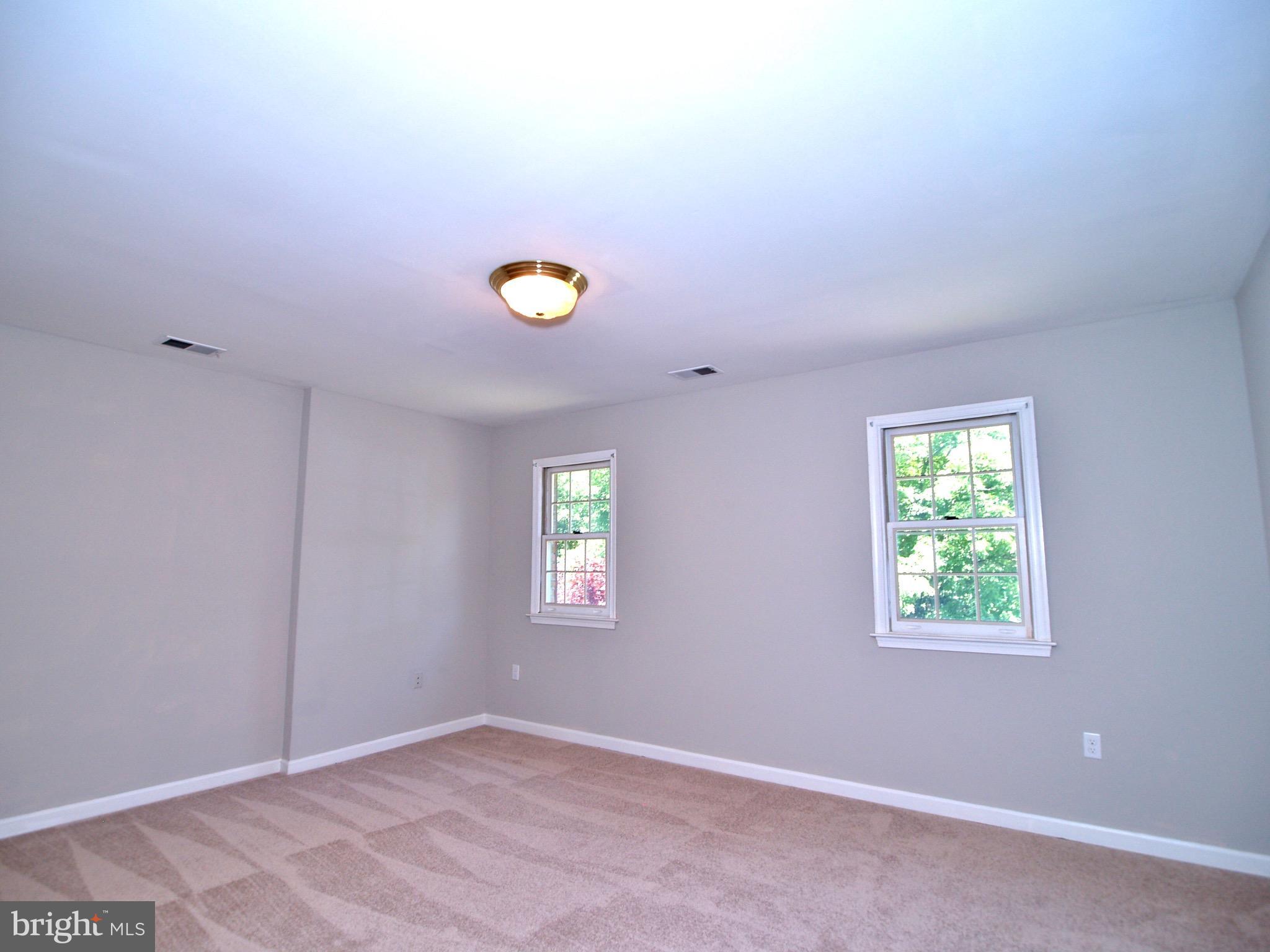 661 Bryants Nursery Road Silver Spring, MD 20905 - Photo 20 of 30 Second bedroom