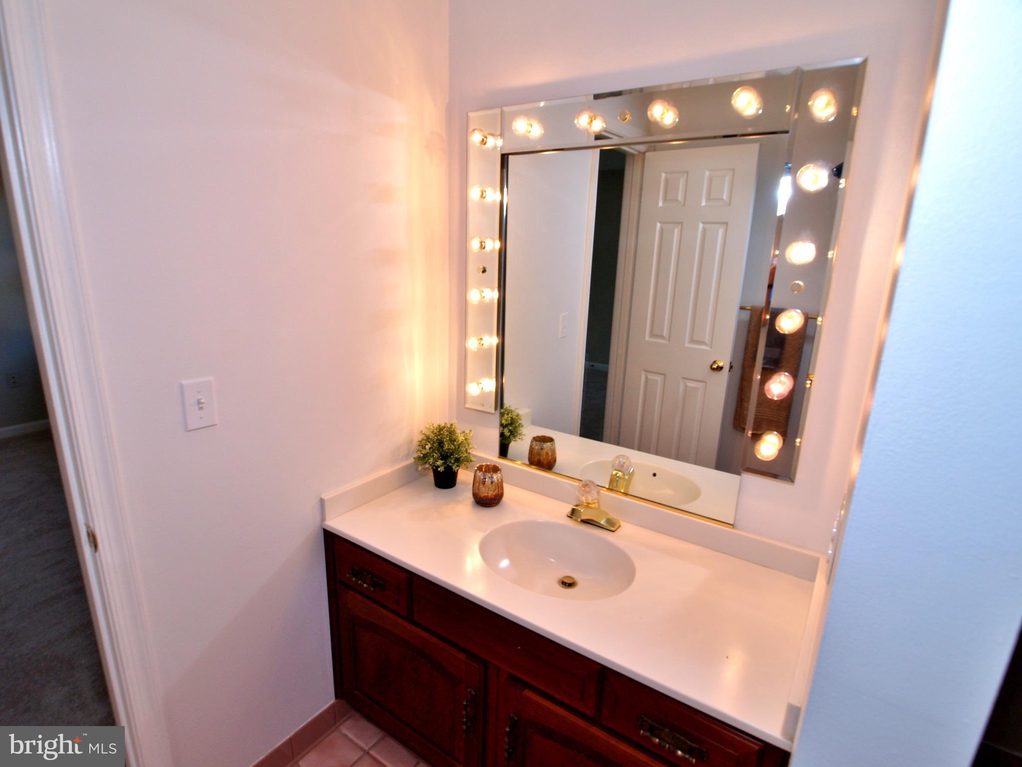 661 Bryants Nursery Road Silver Spring, MD 20905 - Photo 22 of 30 Star lights in shared bath