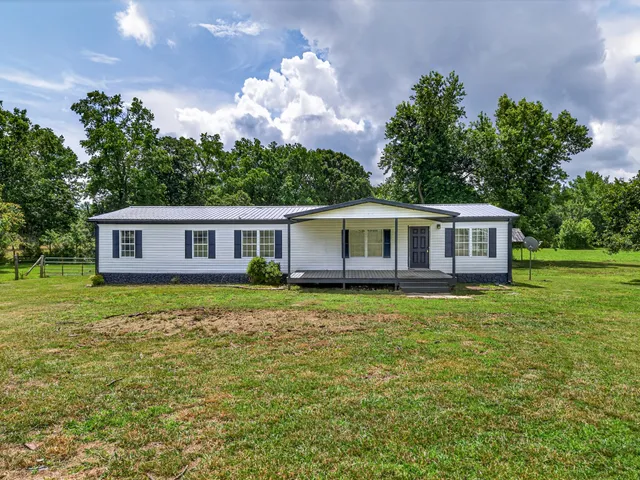 $265,000 | 699 Howell Hill Road, Flintville, TN 37335
