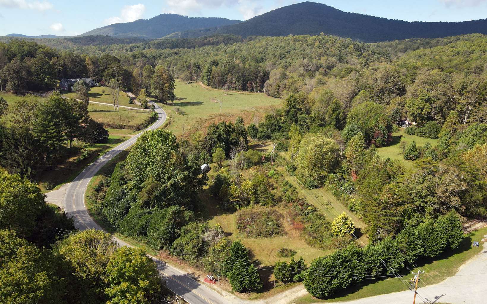 1665 Sunny Point Road Murphy, NC 28906 - Photo 4 of 4 Additional View