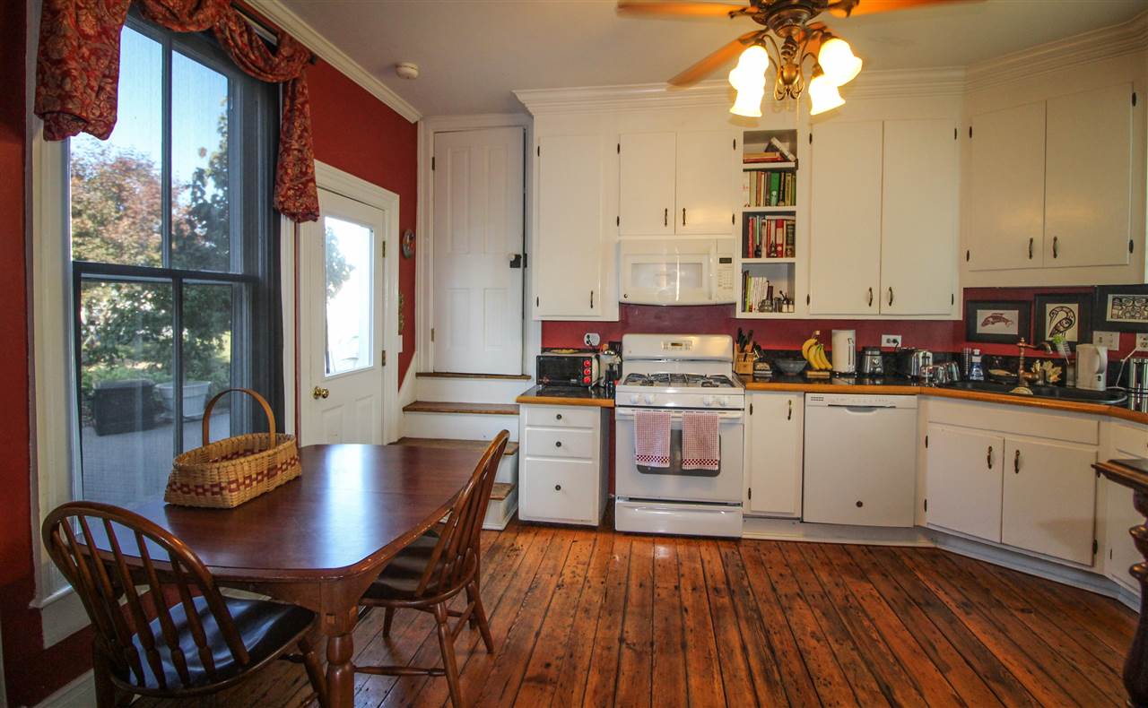 511 Rockfish Road Waynesboro, VA 22980 - Photo 14 of 44 Gallery Image 14