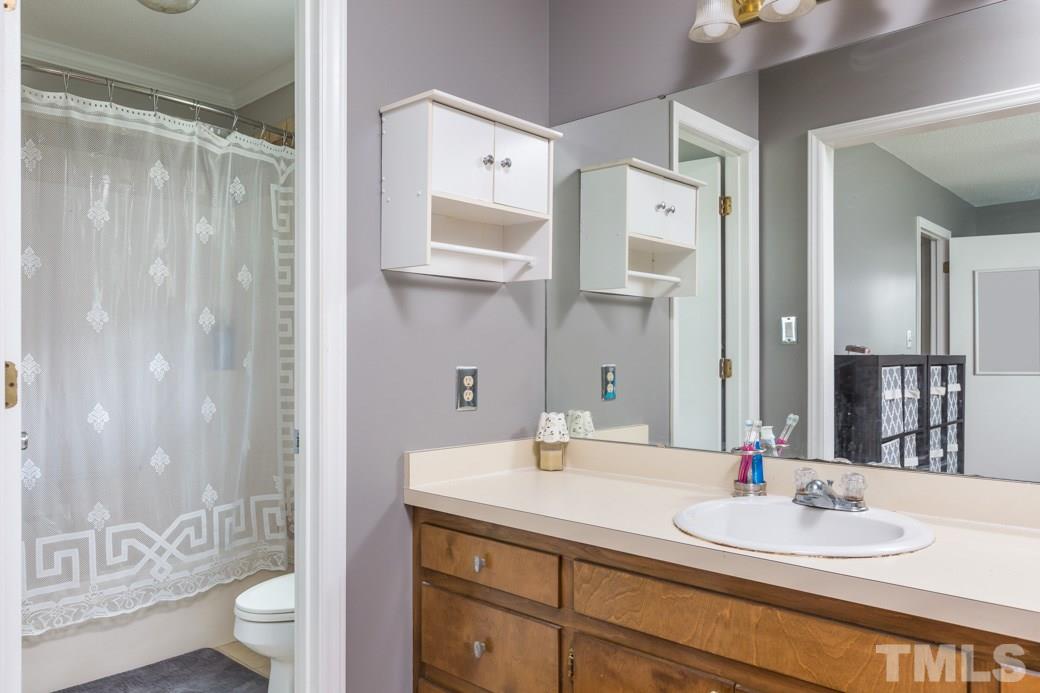 3520 Castlegate Drive Raleigh, NC 27616 - Photo 11 of 22