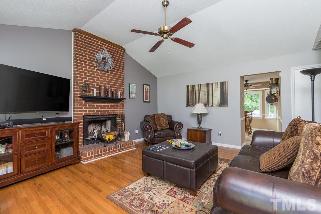 3520 Castlegate Drive Raleigh, NC 27616 - Photo 4 of 22