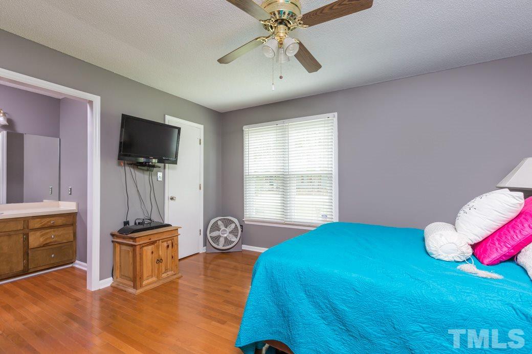 3520 Castlegate Drive Raleigh, NC 27616 - Photo 10 of 22