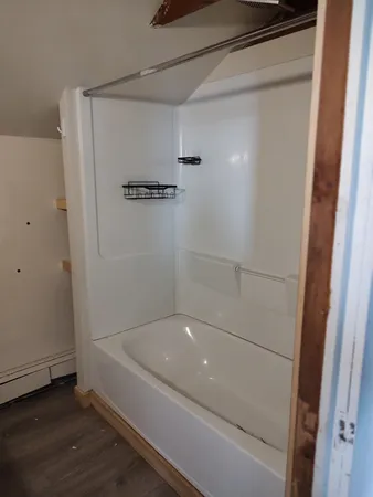 $1,650 | 2733 Dartmouth College Highway, Unit 6, Haverhill, NH 03774