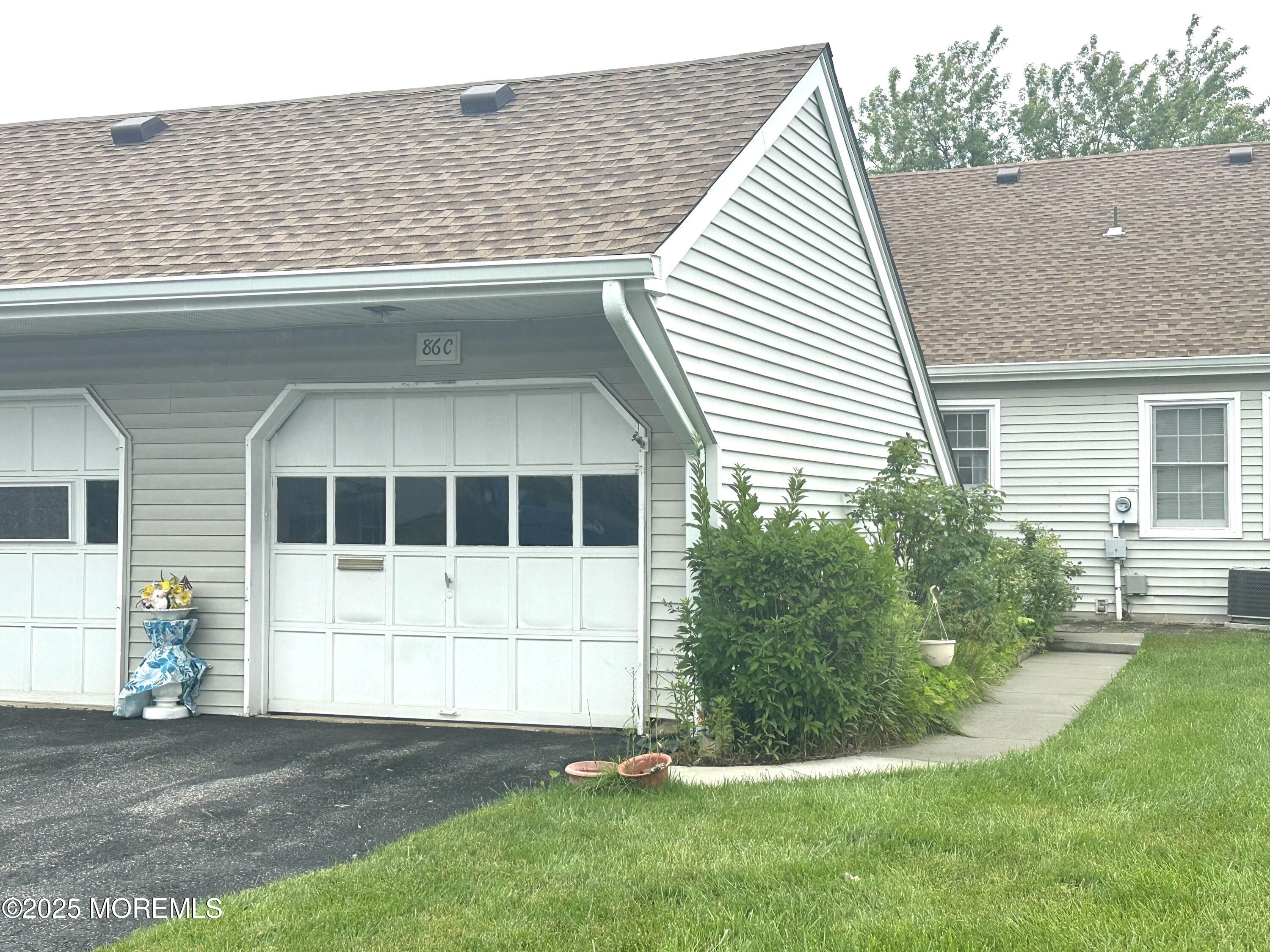 86 Jamestown Road, Unit C Freehold, NJ 07728 - Photo 30 of 32 Garage