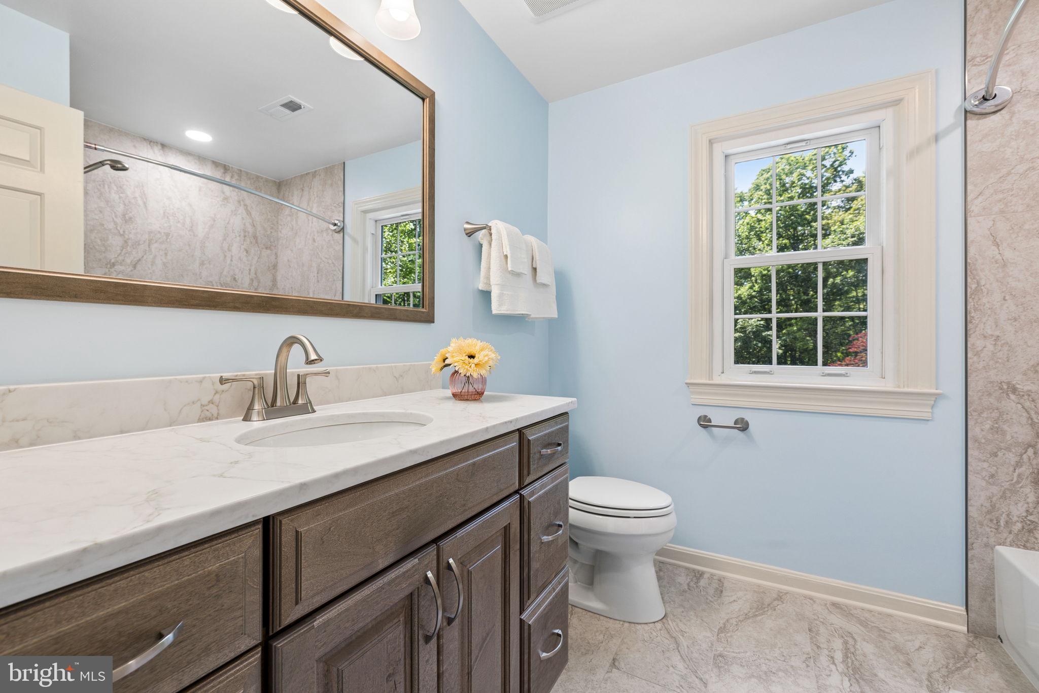 8099 Counselor Road Manassas, VA 20112 - Photo 38 of 82 Upstairs hall bathroom