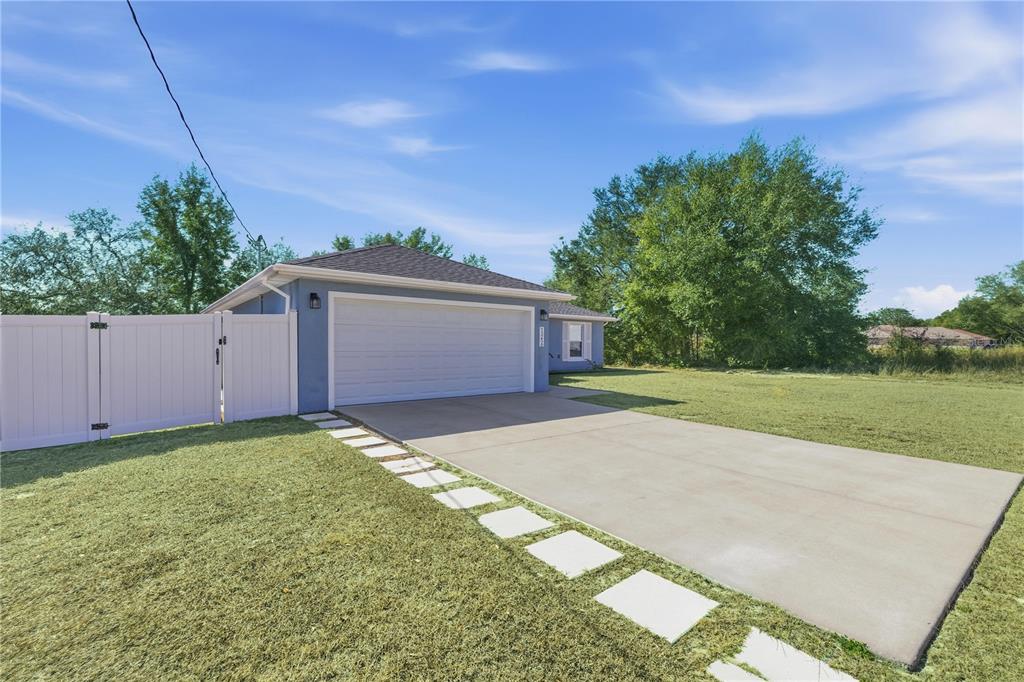 13256 Southwest 106th Street Dunnellon, FL 34432 - Photo 23 of 28